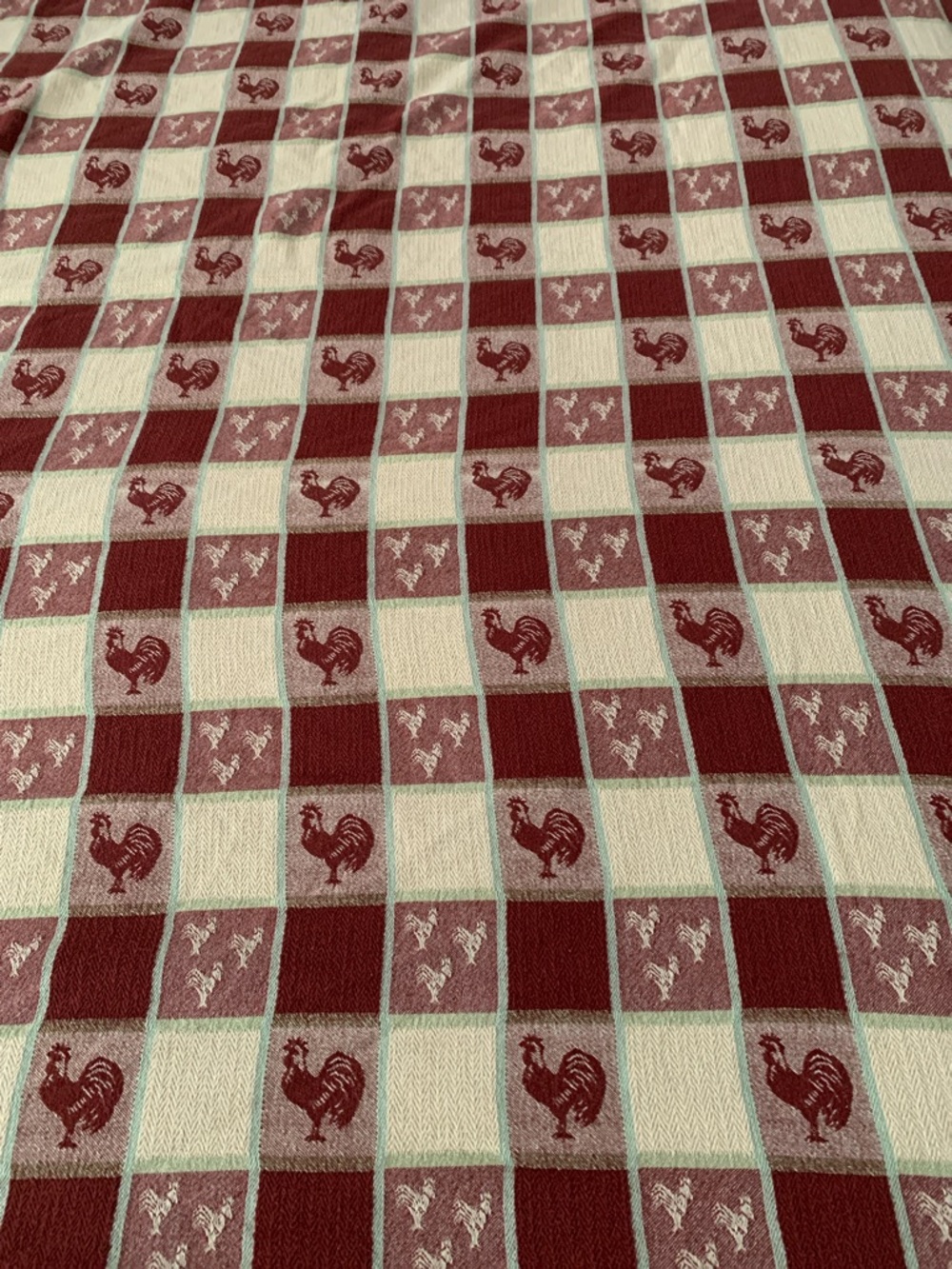 Vintage Rooster Checkered Cotton Tablecloth in Burgundy and Cream